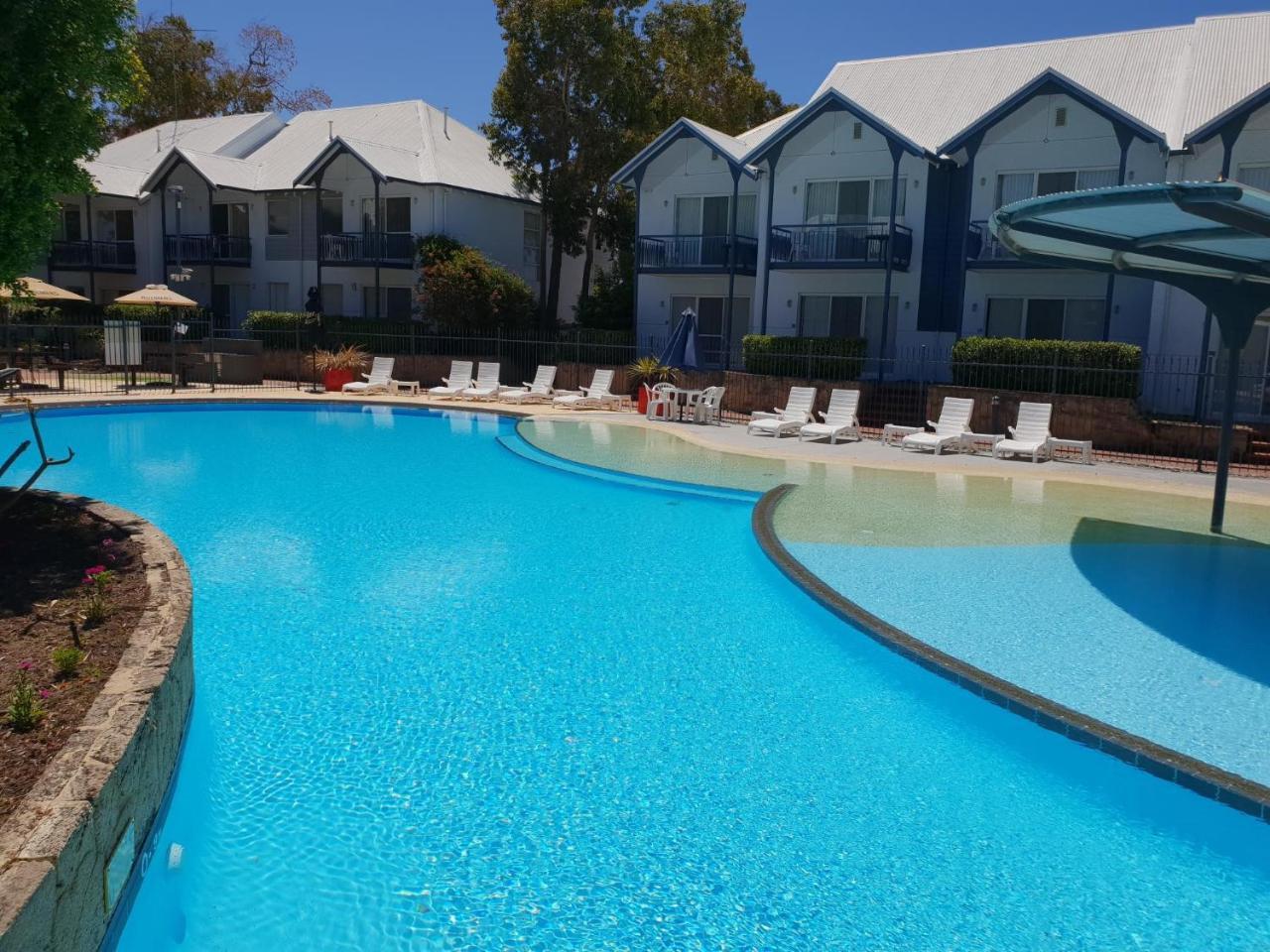 Mandurah Quay Resort Exterior photo